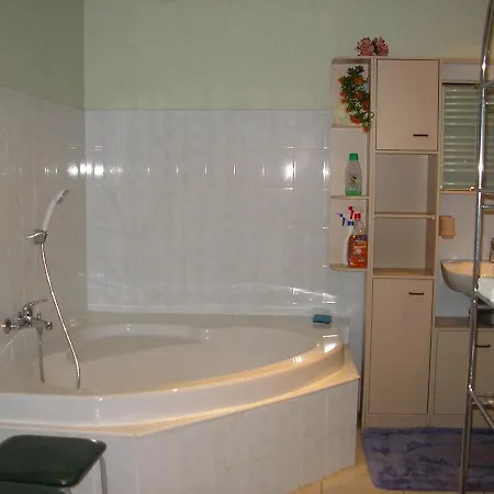 Neubert Apartment